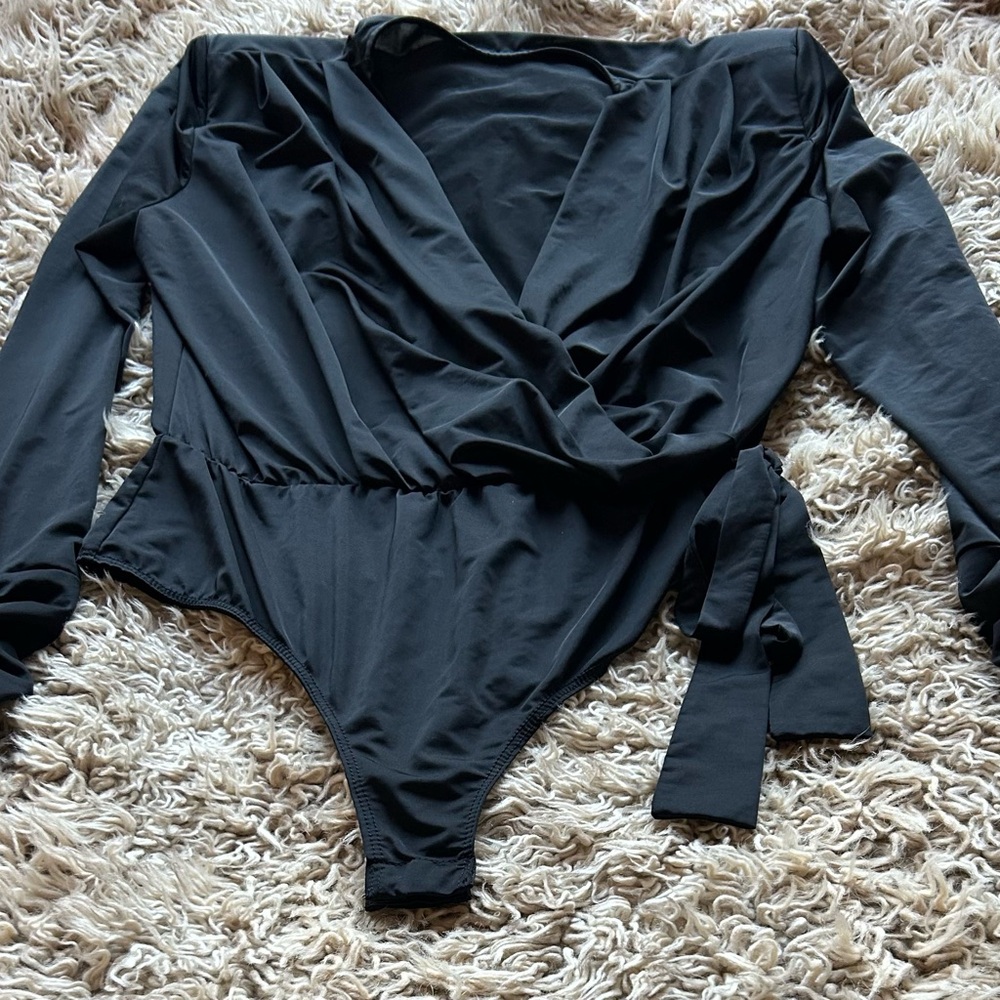 Fashion Nova Black Bodysuit
